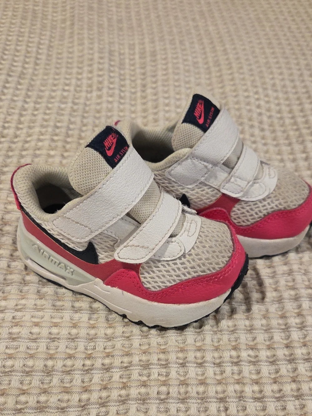 Nike Toddle White and Pink Velcro Air Max Sneakers 5C